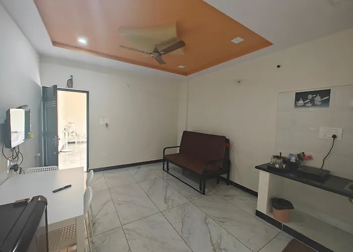 Comfort Cove Apartments
